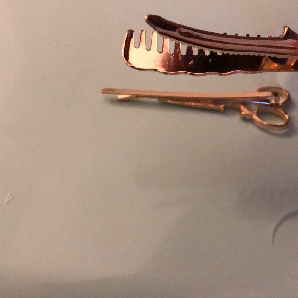 Scissors & Comb Hair Clips Set - Picture 5 of 7